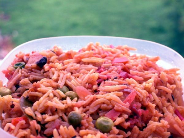 riot-of-colour-pulao-with-yogurt-curry-recipe.26265.jpg Riot-of- colour Pulao with Yogurt Curry