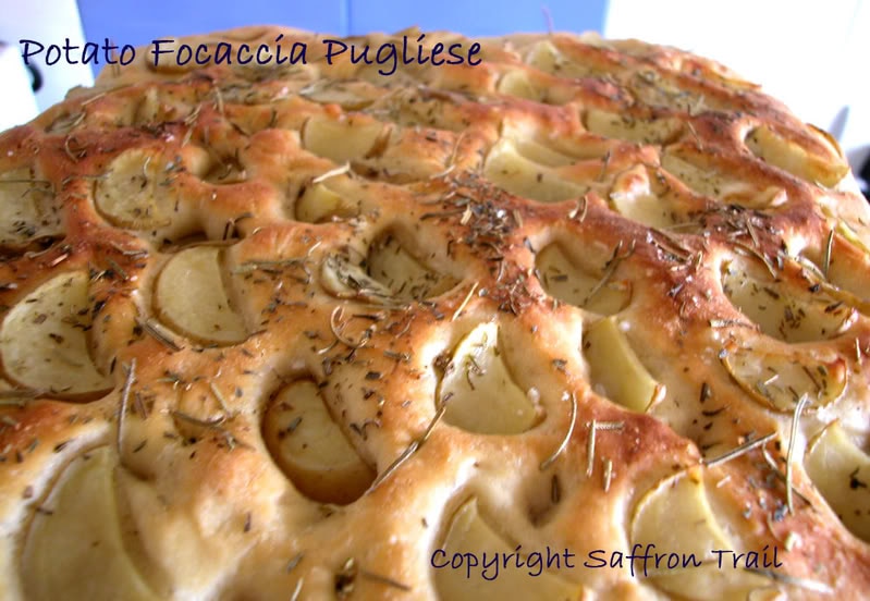 Potato focaccia, baking to stay tuned - asmallkitcheningenoa