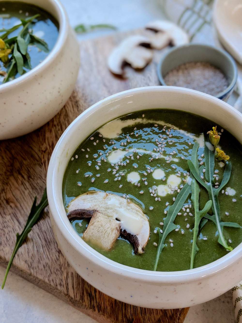 simple-mushroom-soup-spinach