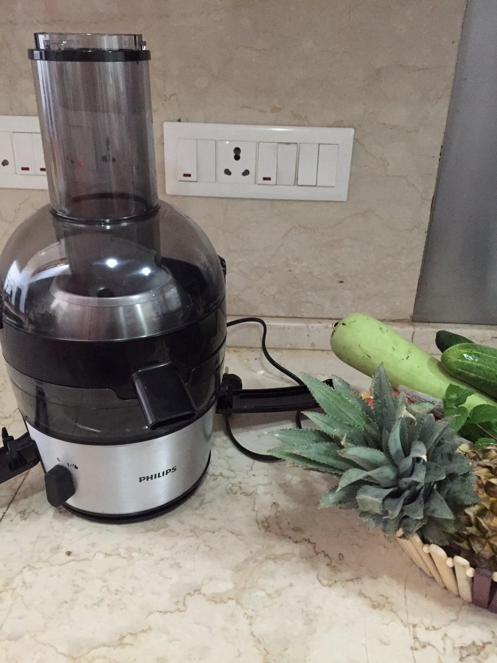 Rationeel Geologie room Review of the Philips Viva Juicer - Morning Glory Juice Recipe | Saffron  Trail