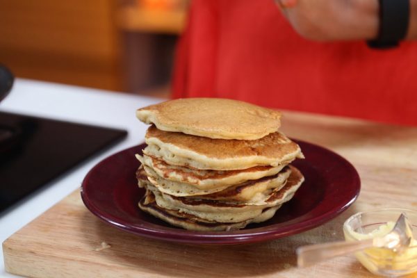building-a-breakfast-routine-recipe-for-oats-buttermilk-pancakes.90355.jpg Recipe for Oats Banana Buttermilk Pancakes