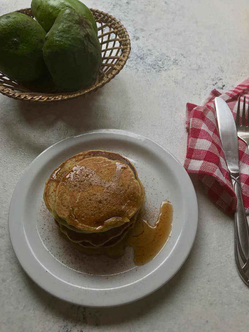 avocado-cinnamon-pancakes