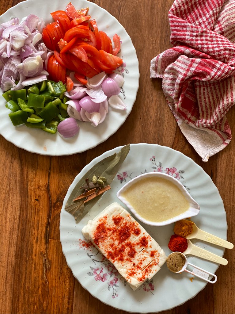 restaurant-style kadhai paneer